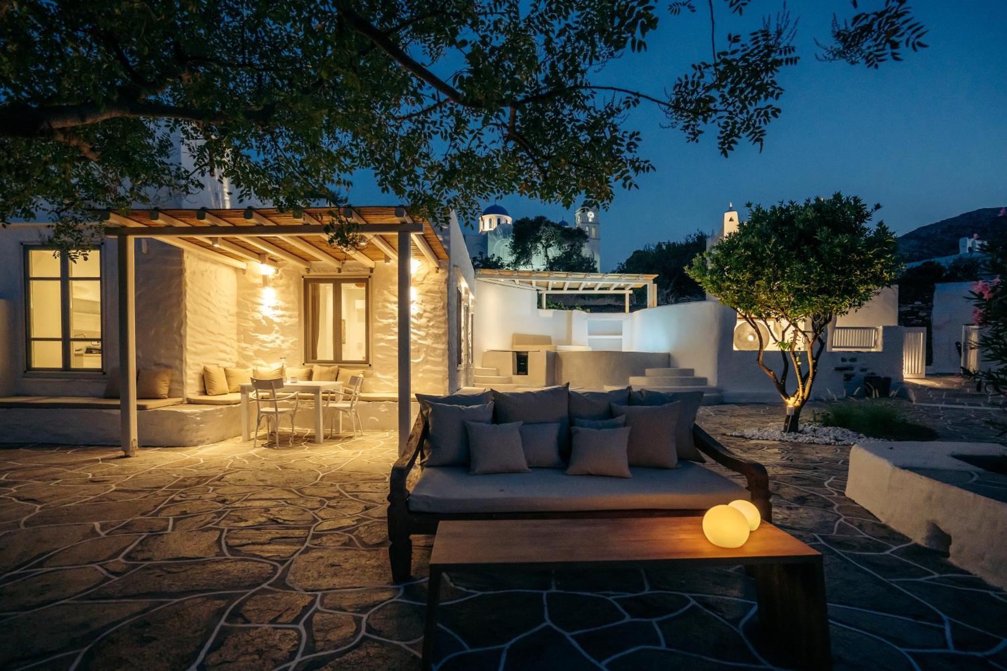 Rabagas Suites Luxury - In The Heart Of Sifnos Apollonía Exterior photo