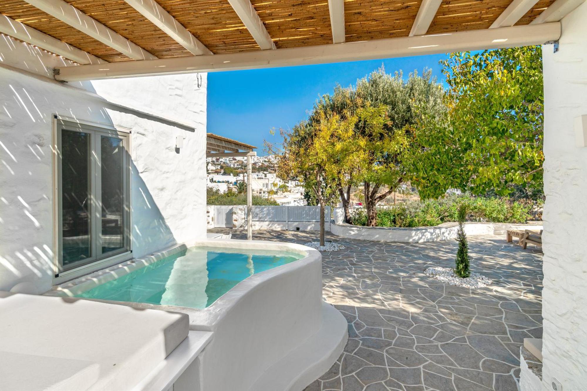Rabagas Suites Luxury - In The Heart Of Sifnos Apollonía Exterior photo