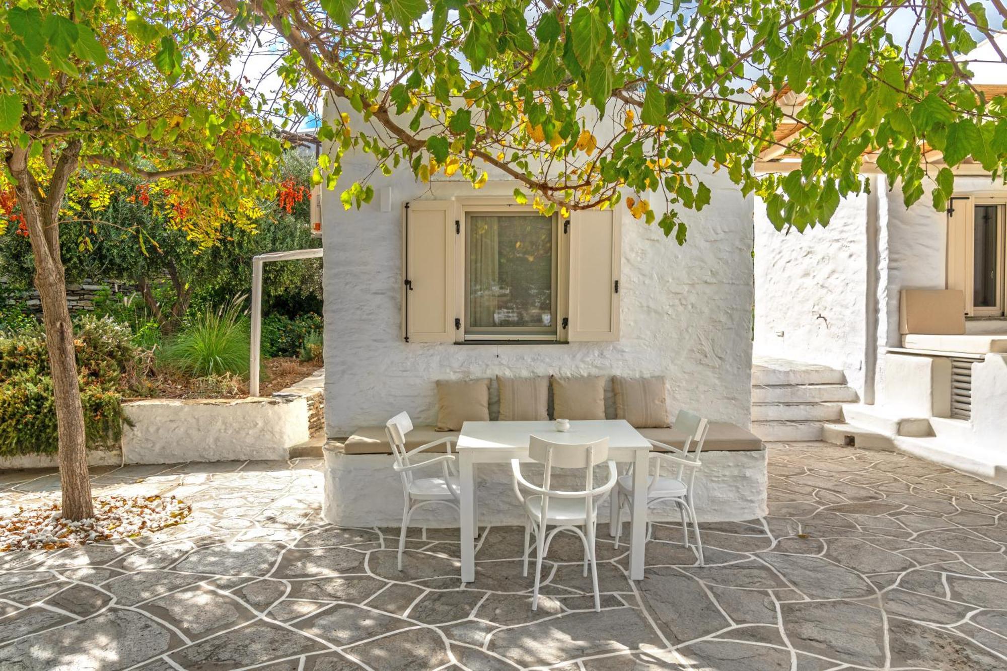 Rabagas Suites Luxury - In The Heart Of Sifnos Apollonía Exterior photo