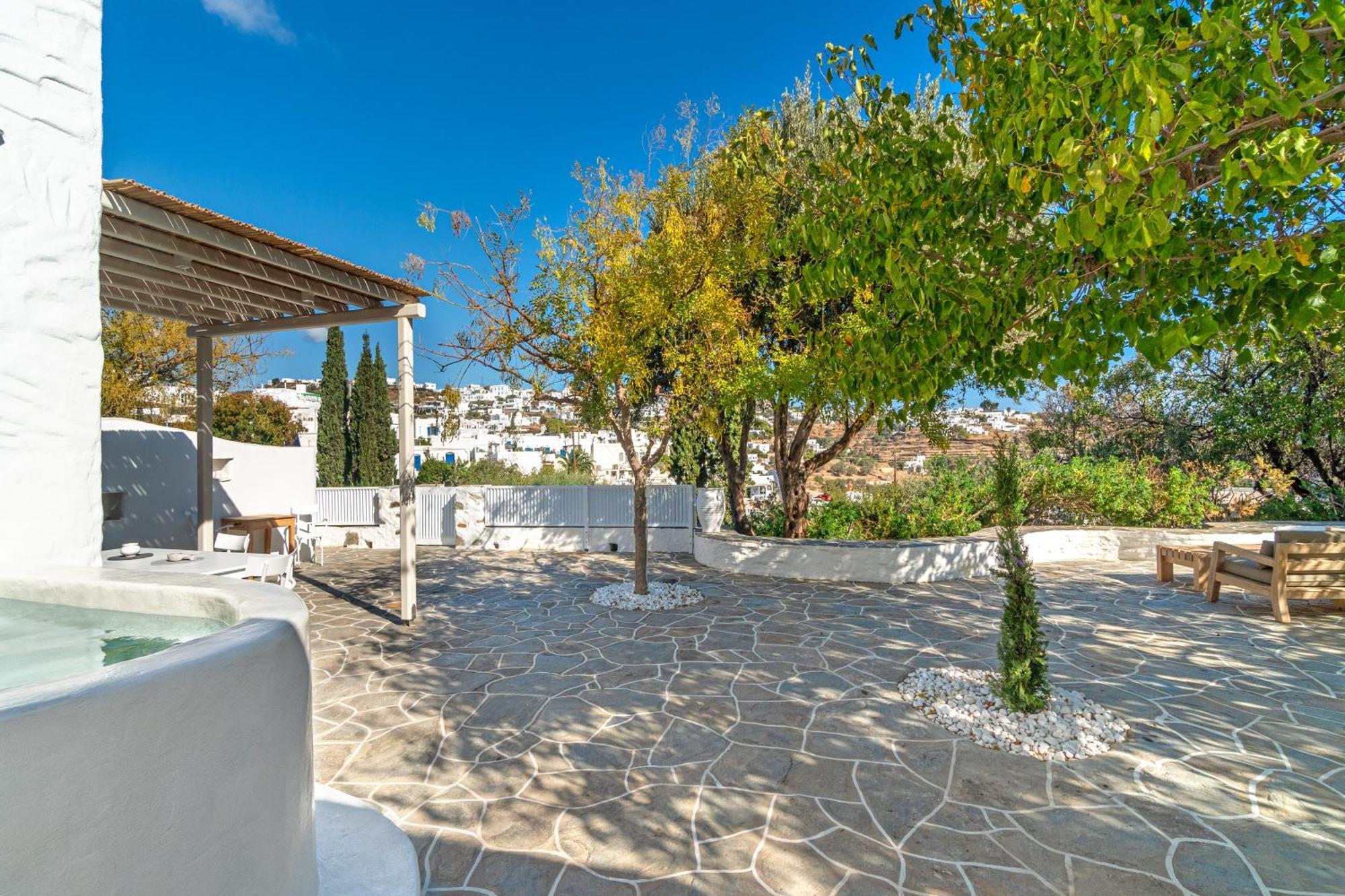 Rabagas Suites Luxury - In The Heart Of Sifnos Apollonía Exterior photo