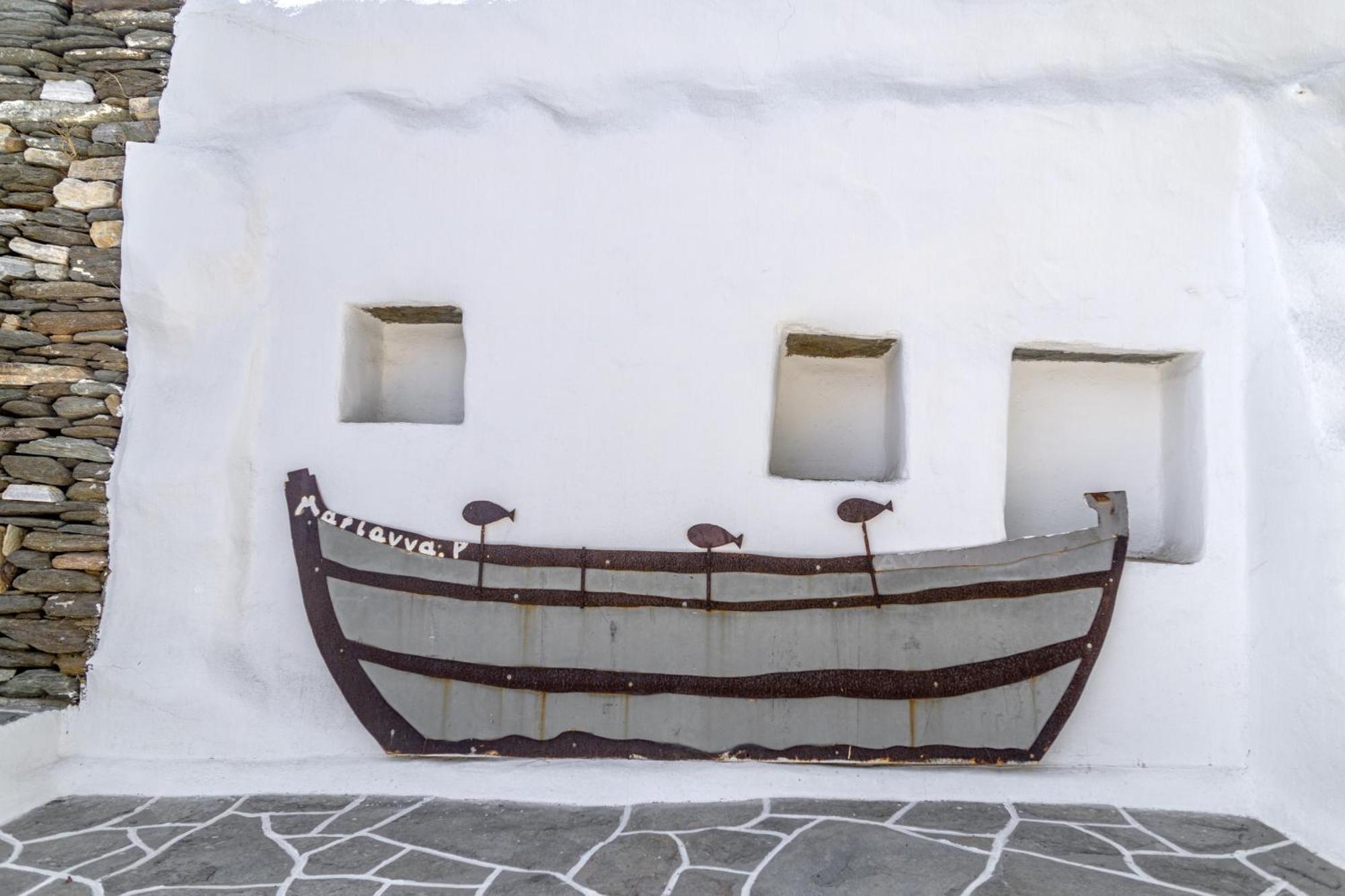 Rabagas Suites Luxury - In The Heart Of Sifnos Apollonía Exterior photo