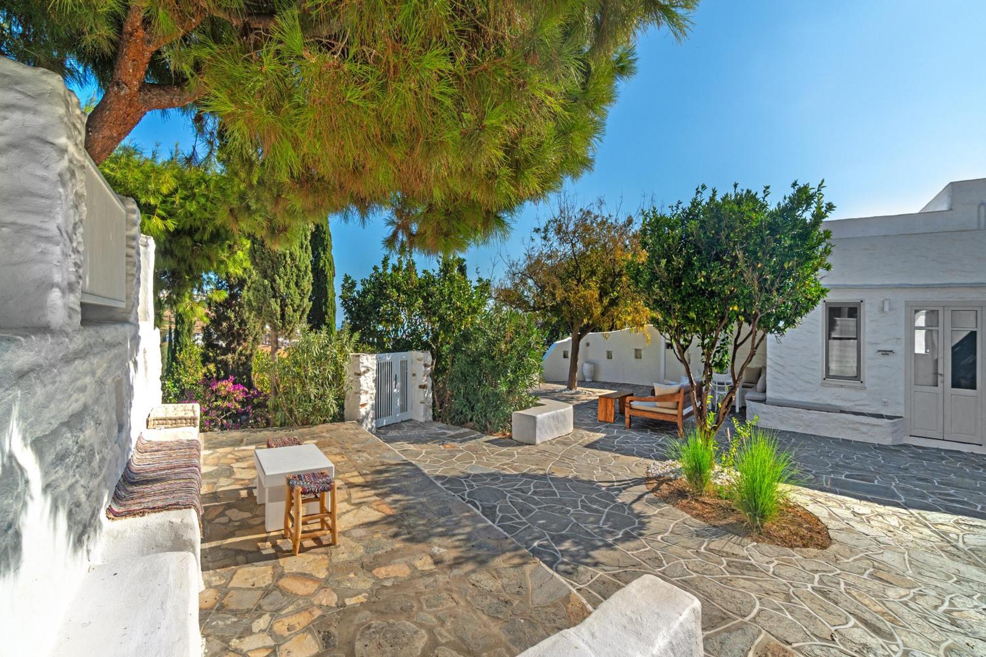 Rabagas Suites Luxury - In The Heart Of Sifnos Apollonía Exterior photo