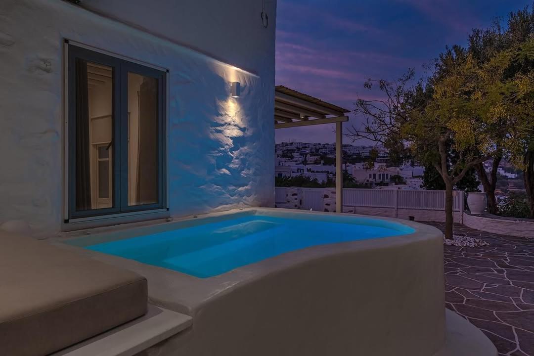 Rabagas Suites Luxury - In The Heart Of Sifnos Apollonía Exterior photo
